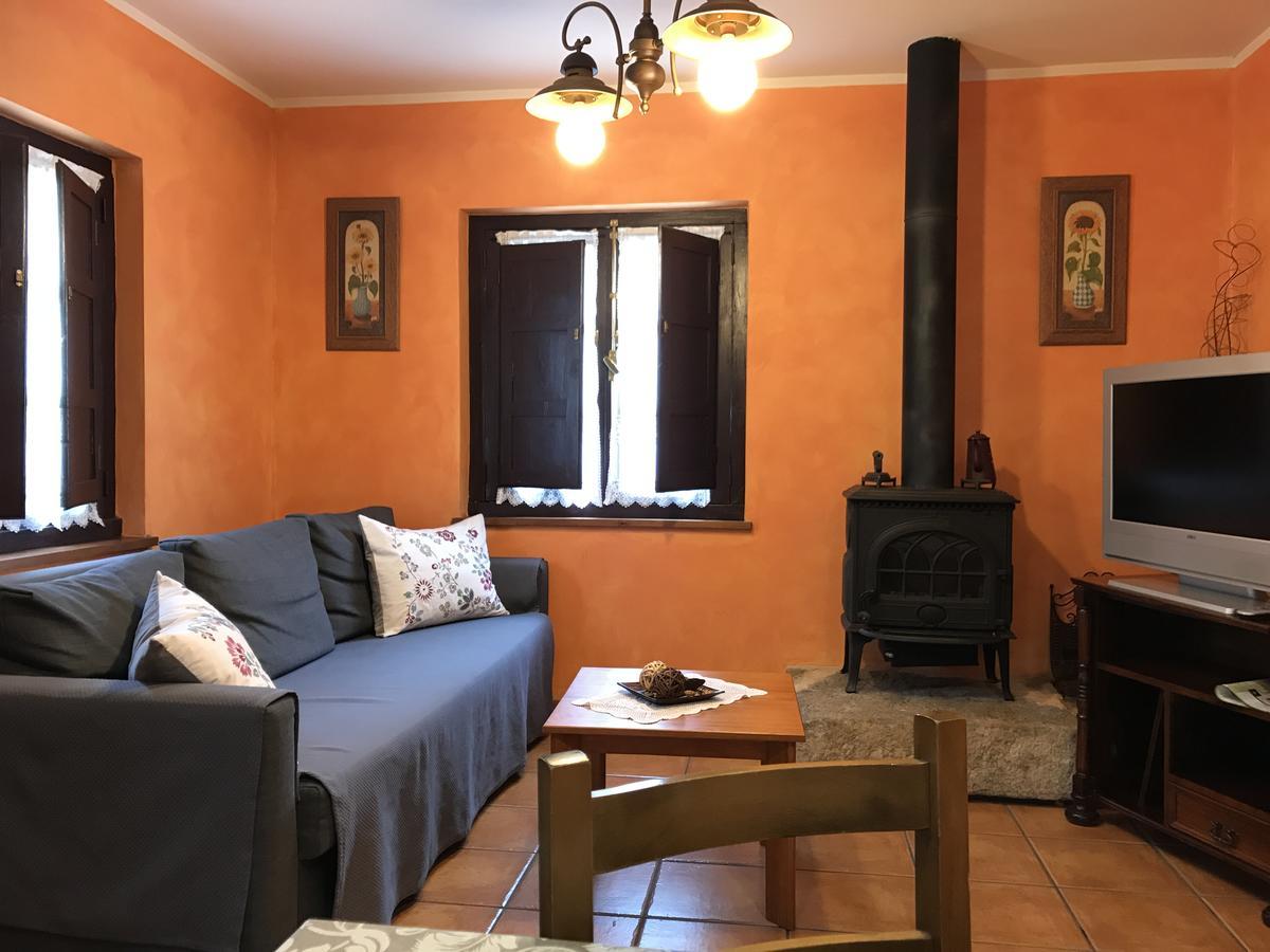 Ferienwohnung Les Piperes Corao Exterior foto